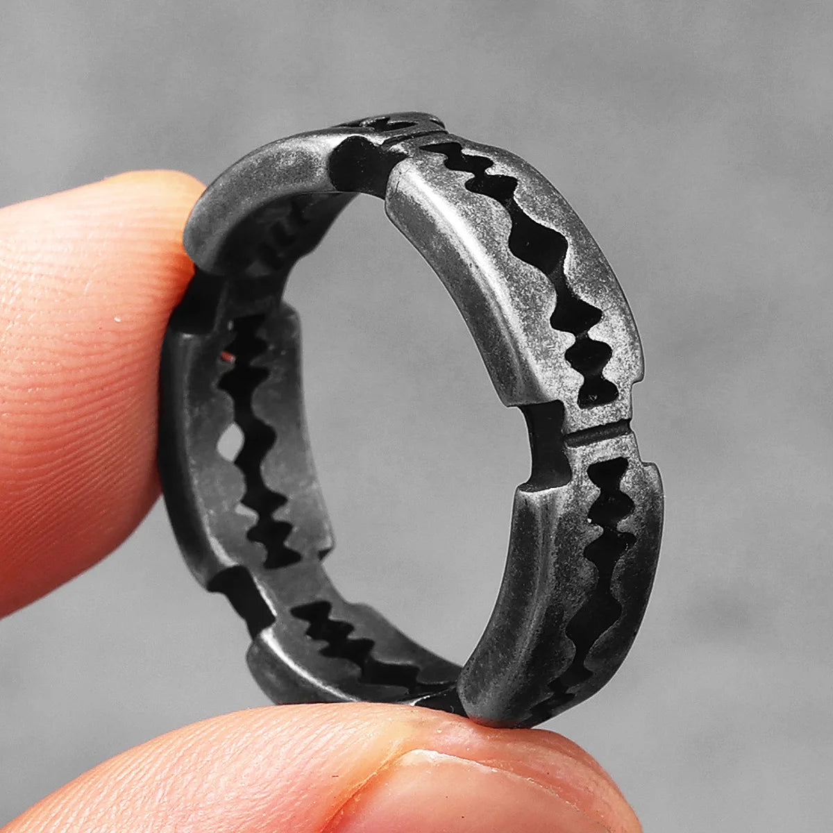 Razor Blade Ring — Stainless Steel
