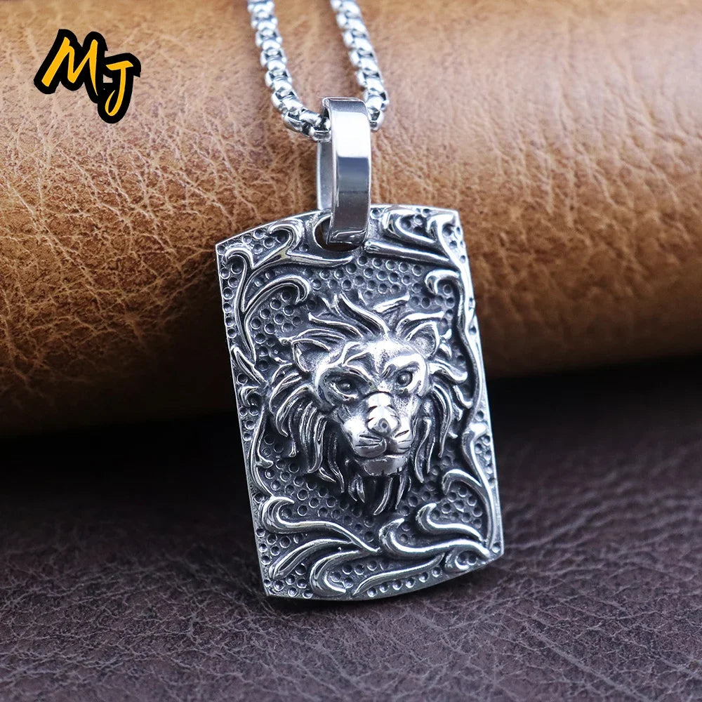 Vintage Lion Pendant Necklace — Stainless Steel