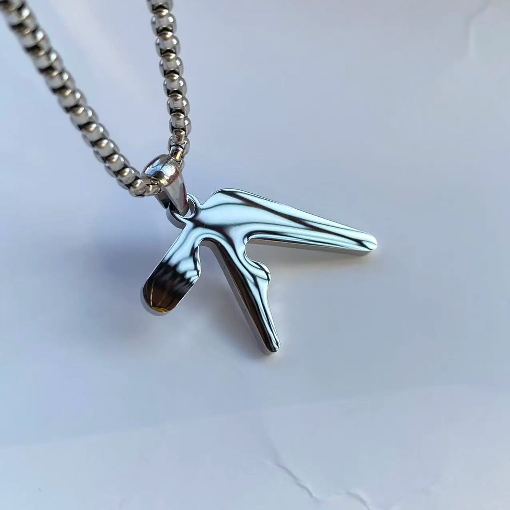 Creative stainless steel custom necklace - Hip-hop style accessory