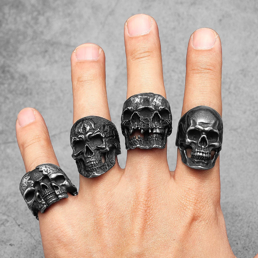 Skull Ring Black — Stainless Steel