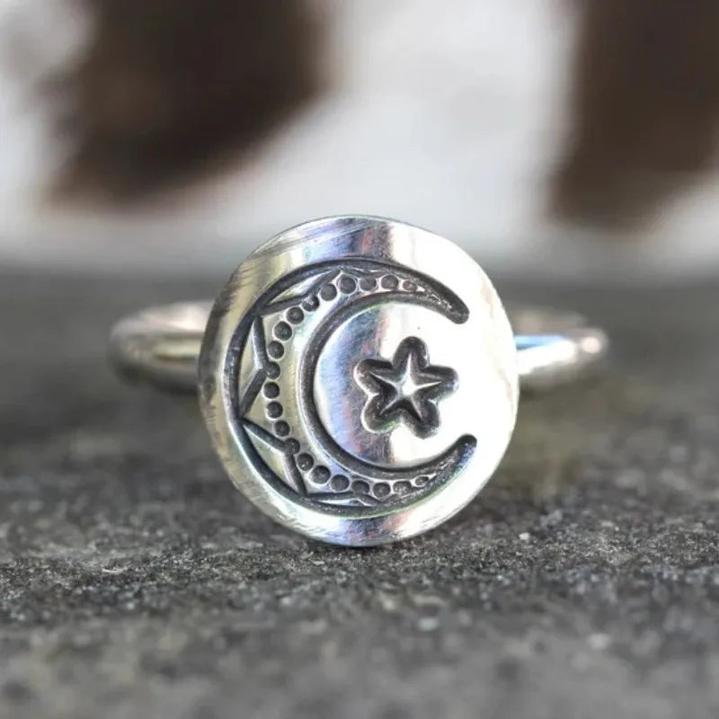 Carved Moon and Star Ring — Dreamy Band for Music Festival