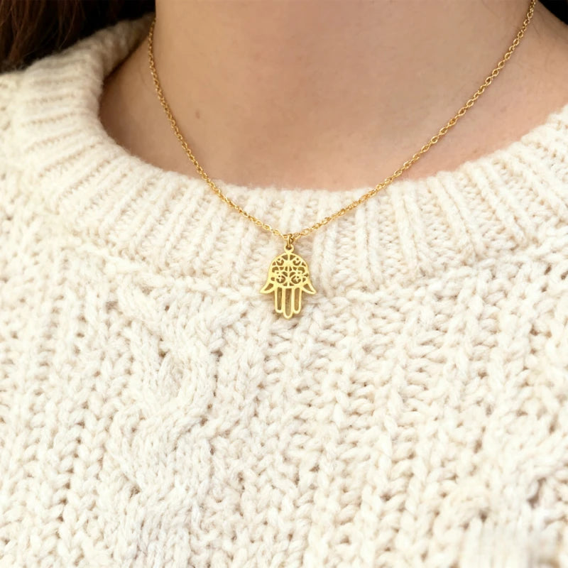Vintage Hamsa Fatima Hand Pendant Natural Stone Evil Eye Necklace for Women Men Unisex Hollow Creative Clavicle Choker Jewelry