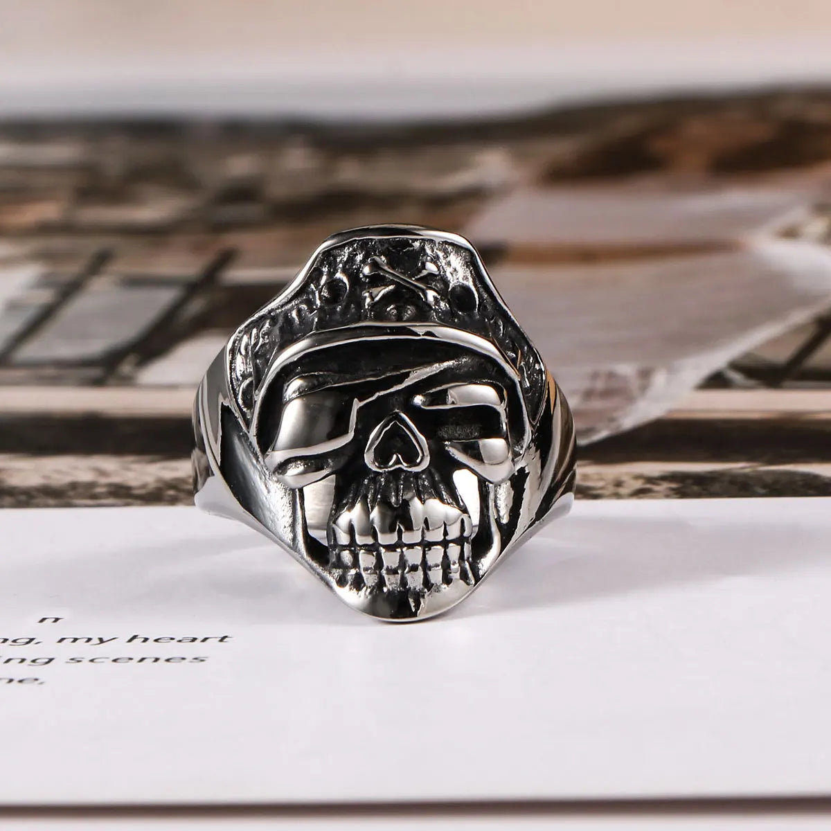 1Pcs European and American Style Non-Fading Stainless Steel Punk Fashion Personality Trendy Exaggerated Skull Men's