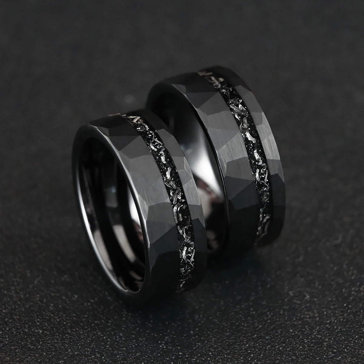 8MM Black Tungsten Men’s Wedding Bands Classic Hammered Meteorite Ring Fashion Simple Couple Promise Engagement Rings