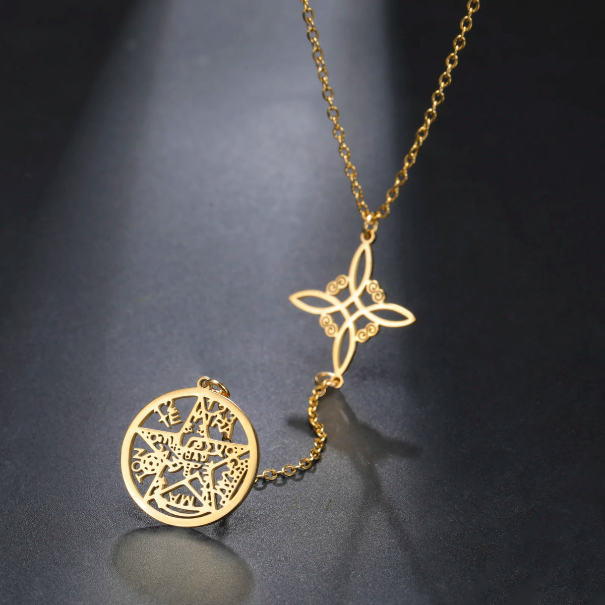 Double Amulet Protection Necklace Witch Knot Pentagram Tetragrammaton Stainless Steel Protection Jewerly Wholesale