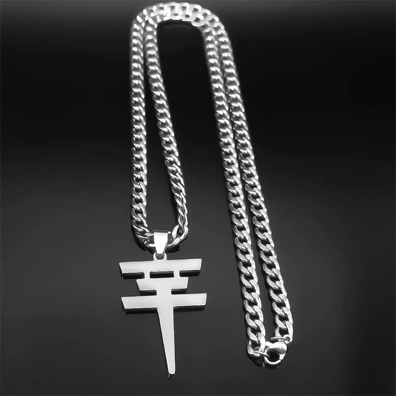 Silver Pendant Statement Necklace — Stainless Steel