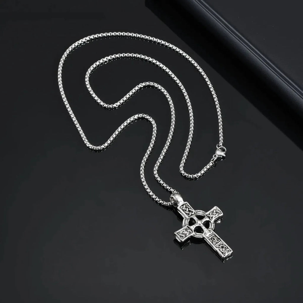 Nordic Celtic Knot Cross Necklace, Viking Metal Pendant for Men, Retro Punk Jewelry, Symbolic Gift for Boys