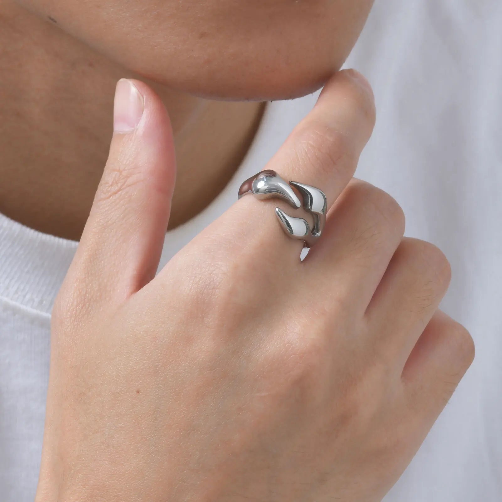 Claw Ring — Stainless Steel