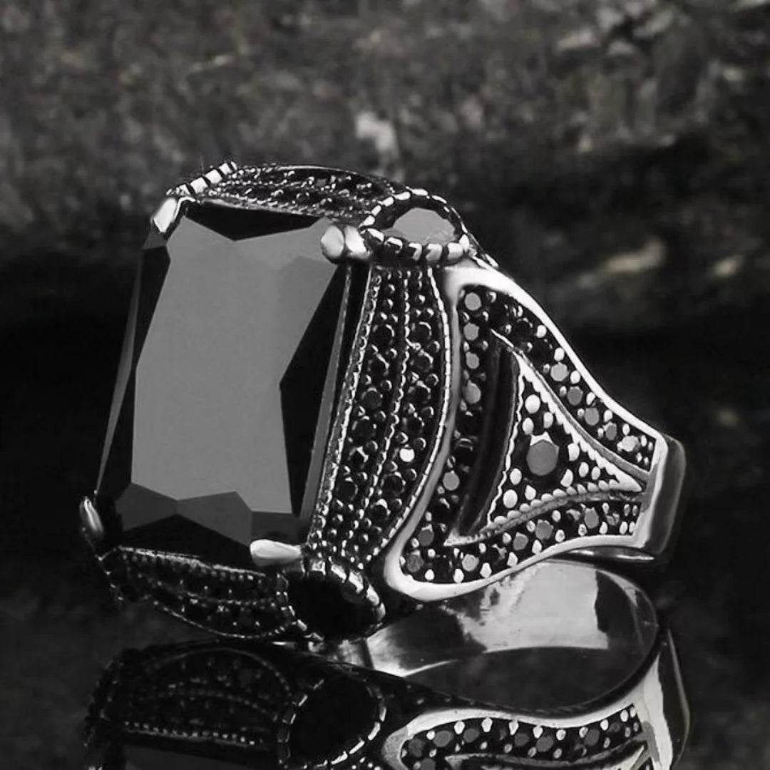 Vintage Black Stone Four-Prong Ring for Men — Two-Tone