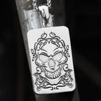 Punk Poker Spade Skull Pendant Necklace — Steel