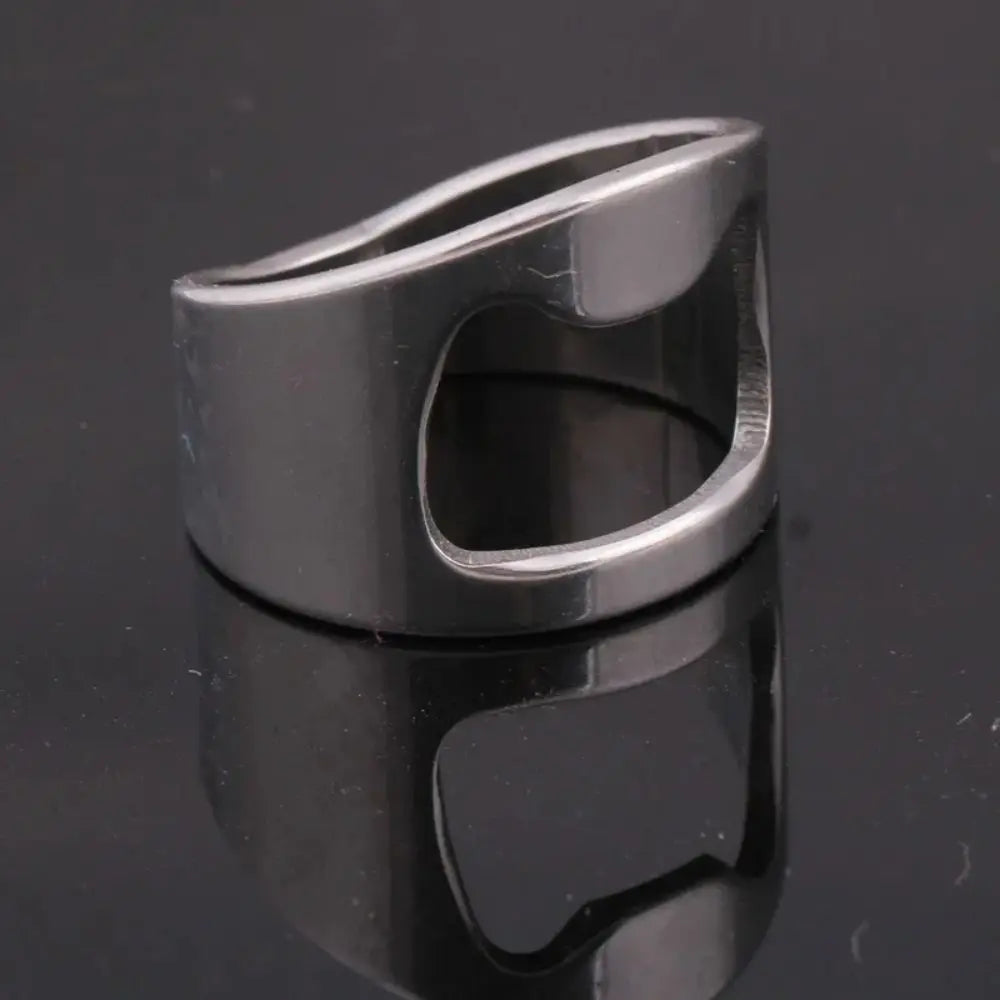 Fashion Stainless Steel Men Bottle Opener Rings Western High Quality Simple Titanium Steel Black White Ring For Friend Jewelry