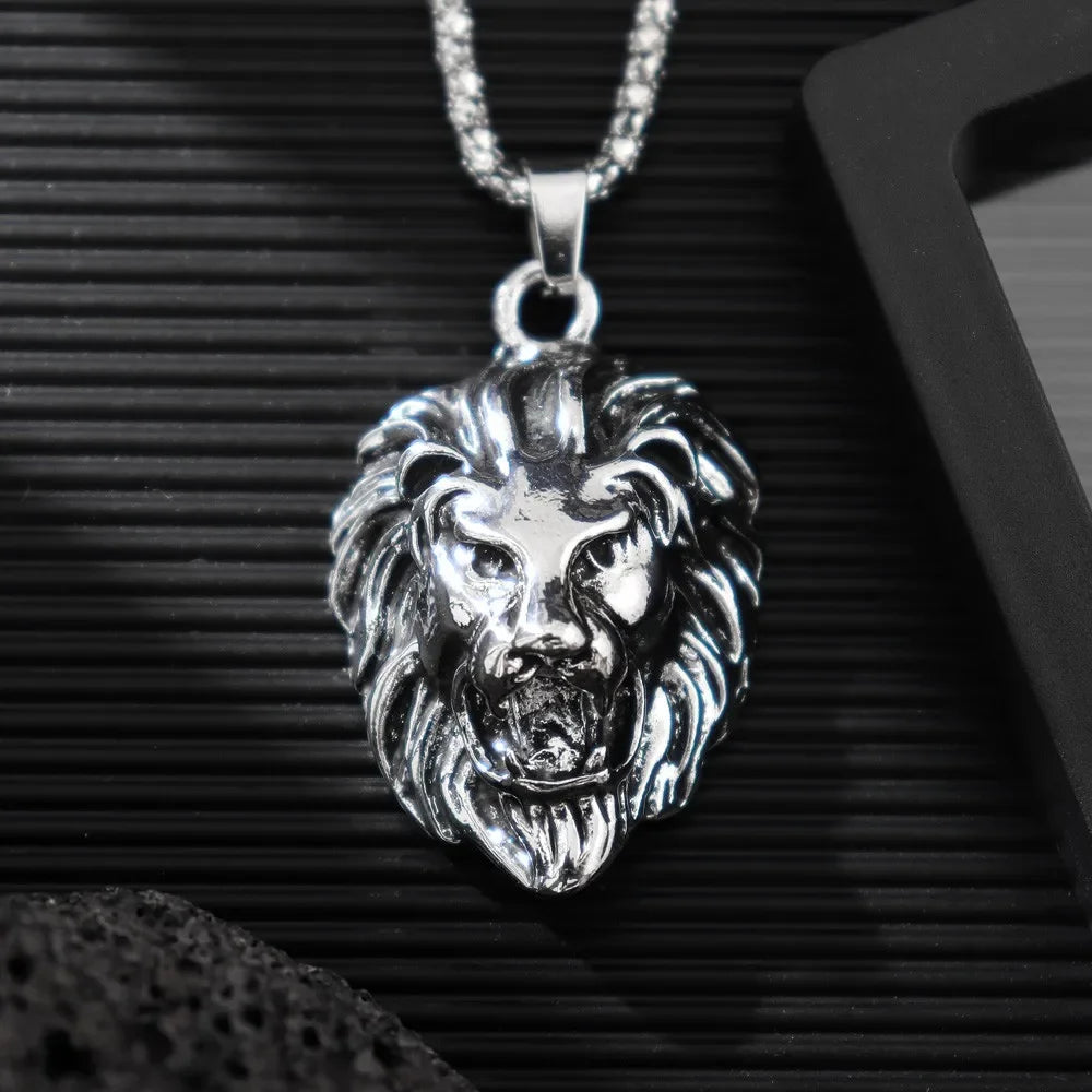 Punk Hip Hop Men Necklace Animal Lion Head Pendant Necklace New Fashion Metal Sliding Pendant Necklace Accessories