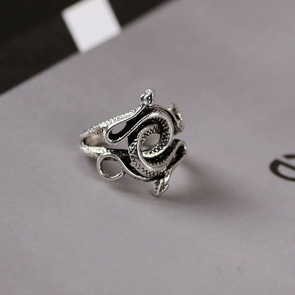 New Creative Vintage Fashion Men's Natural Born Killers Ring Snake Totem Ring Pharaoh Snake Ring Hip Hop Punk Niche