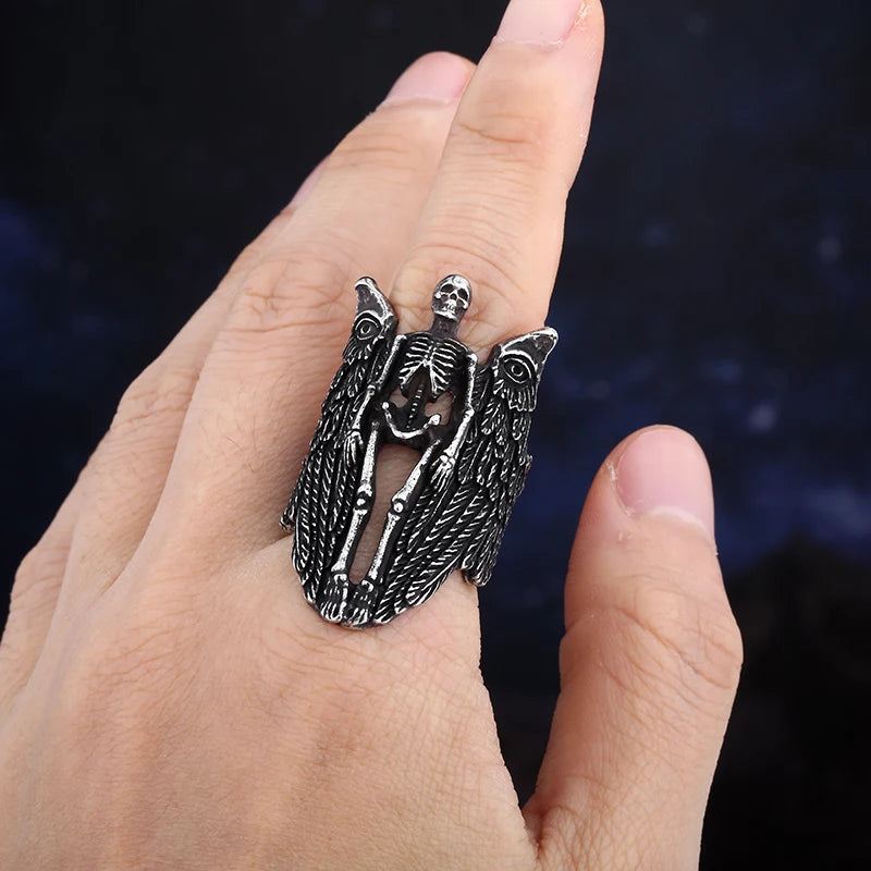 2023 New 316L Stainless Steel Angel Wing Skull Vintage Punk For Man Aegishjalmur Jewelry Boyfriend Gift Freeshipping