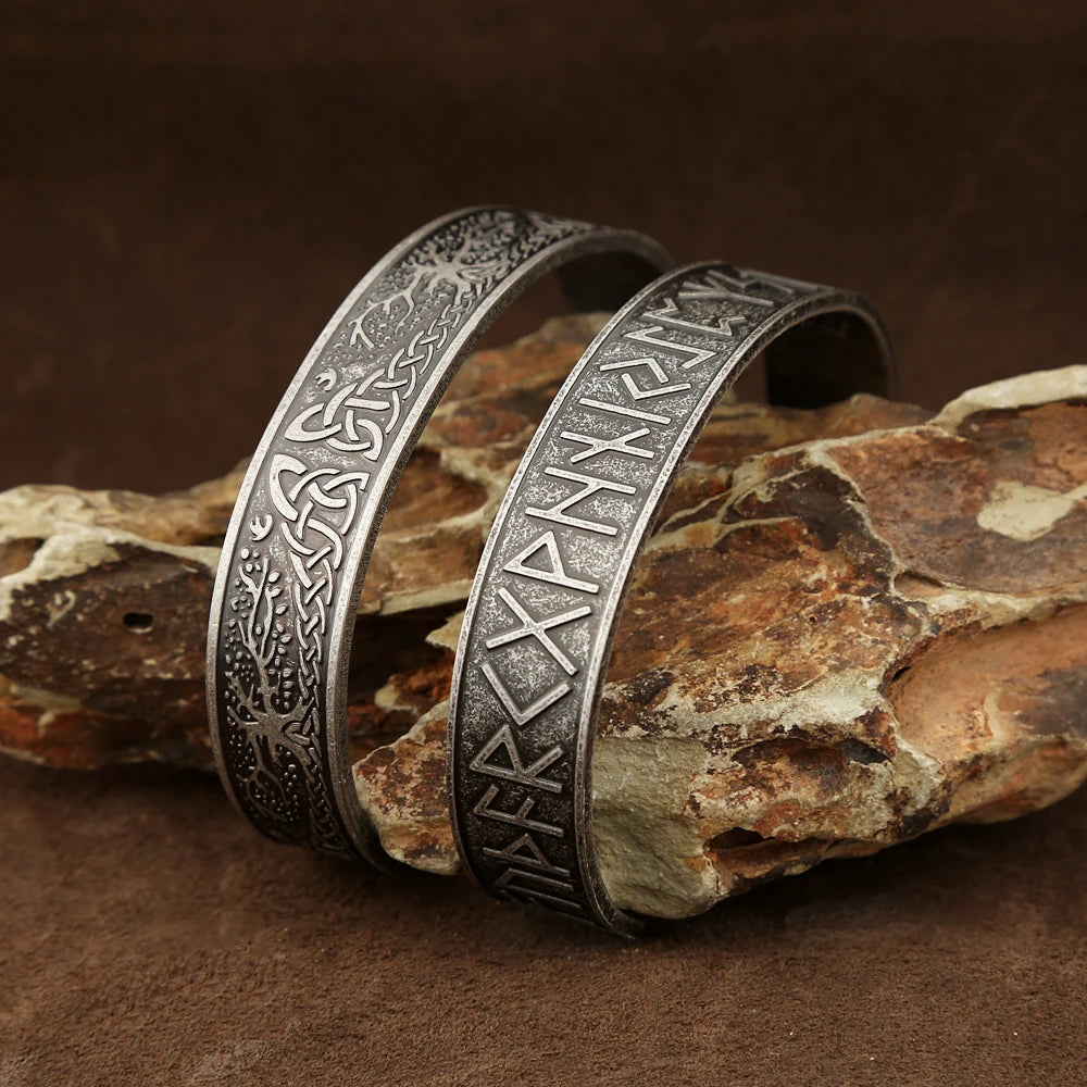 Viking Rune Bracelet Black — Stainless Steel