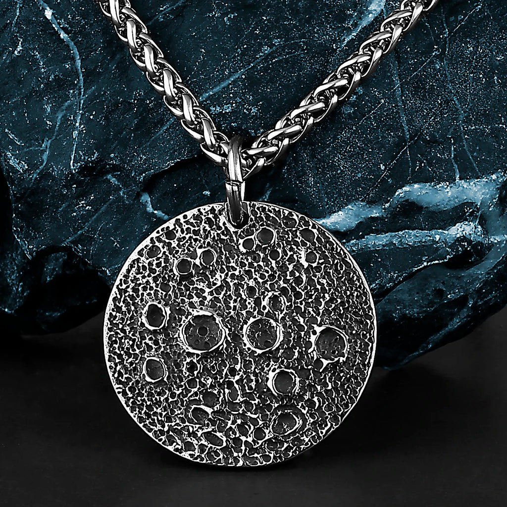 Retro Moon Surface Coin Pendant Unisex Fashion Simple 316L Stainless Steel Pendant Necklace Gift Jewelry Wholesale