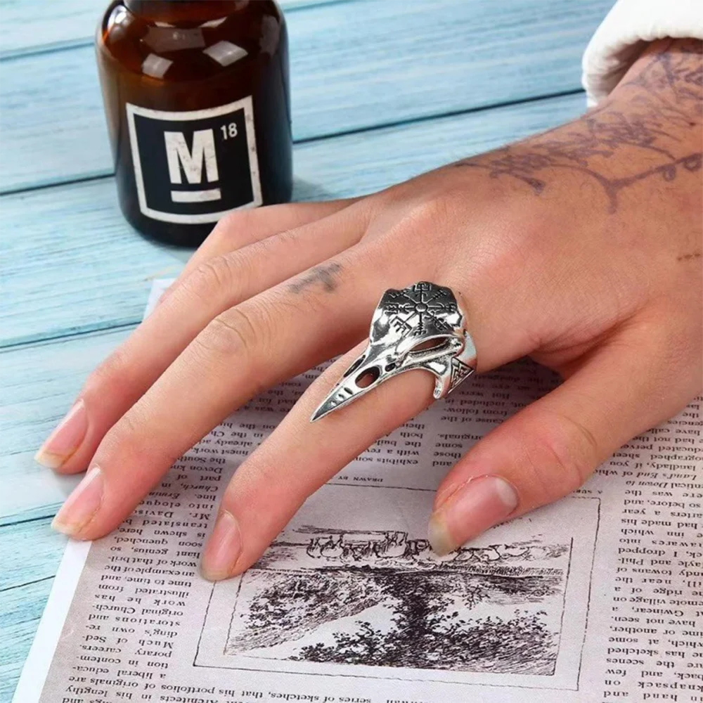 Retro Viking Bird Skull Ring — Zinc Alloy
