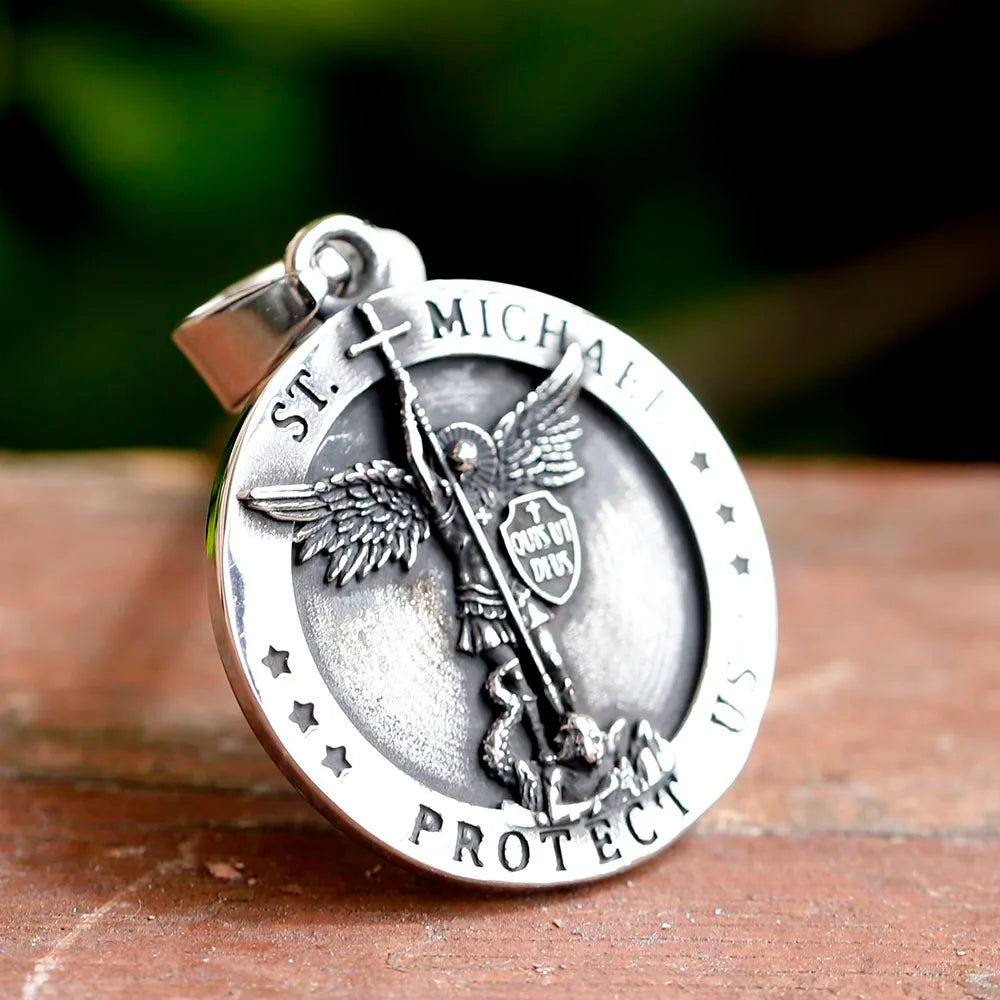 2024 NEW St.Michael Arch Angel Powerful Amulet Men Necklaces Stainless Steel Pendants Chains Women Jewelry Accessories Gifts