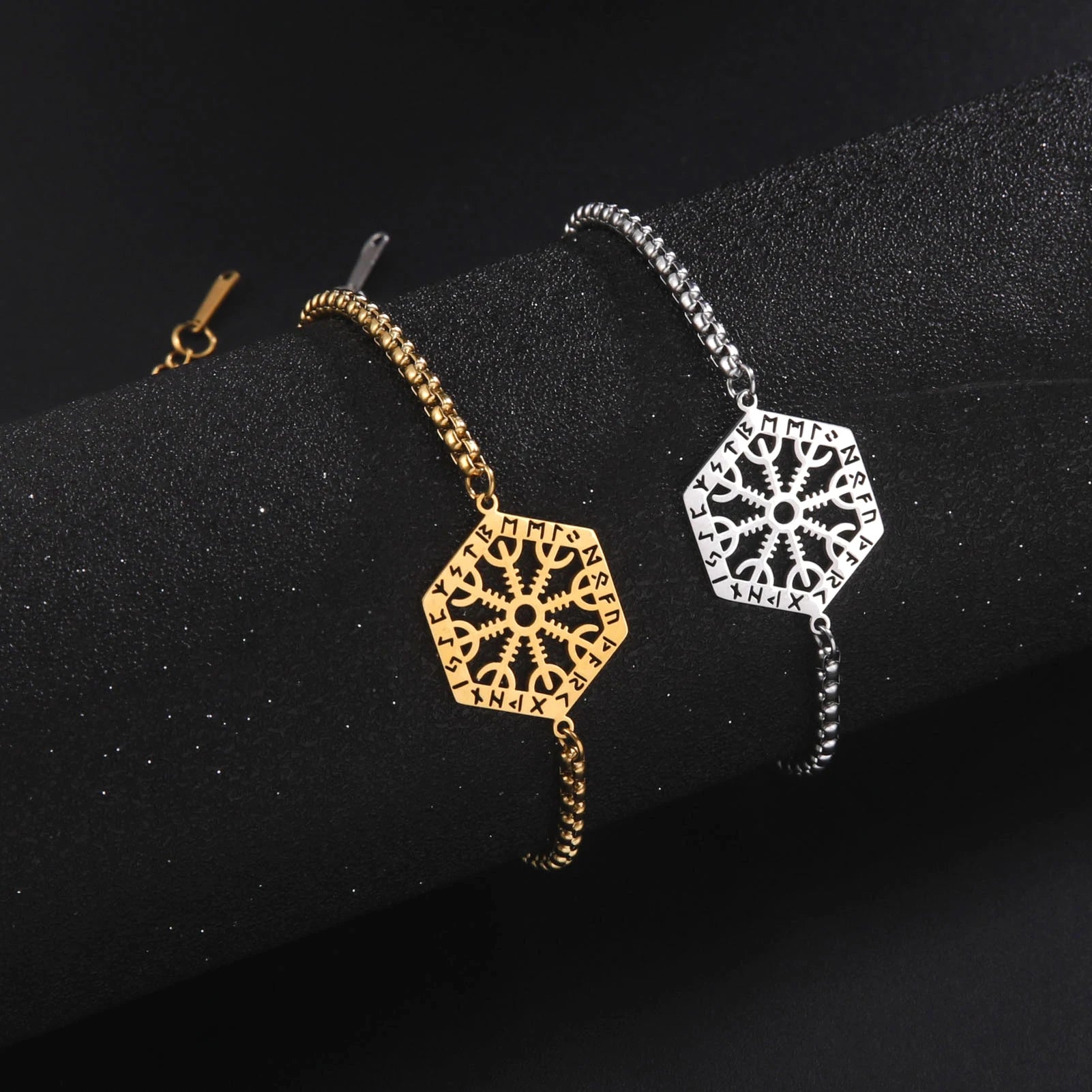 LIKGREAT Viking Vegvisir Compass Bracelet Nordic Runes Bangle Amulet Odin Scandinavian Talisman Stainless Steel Vintage Jewelry