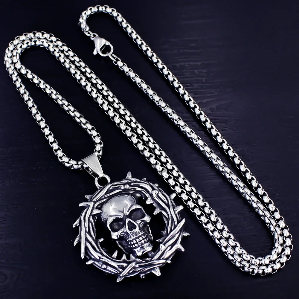 Thorns Skull Pendant Necklace — Gothic