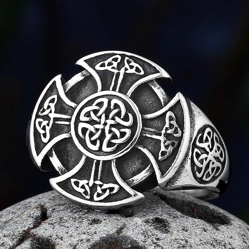 Viking Norse Cross Amulet Ring — Stainless Steel