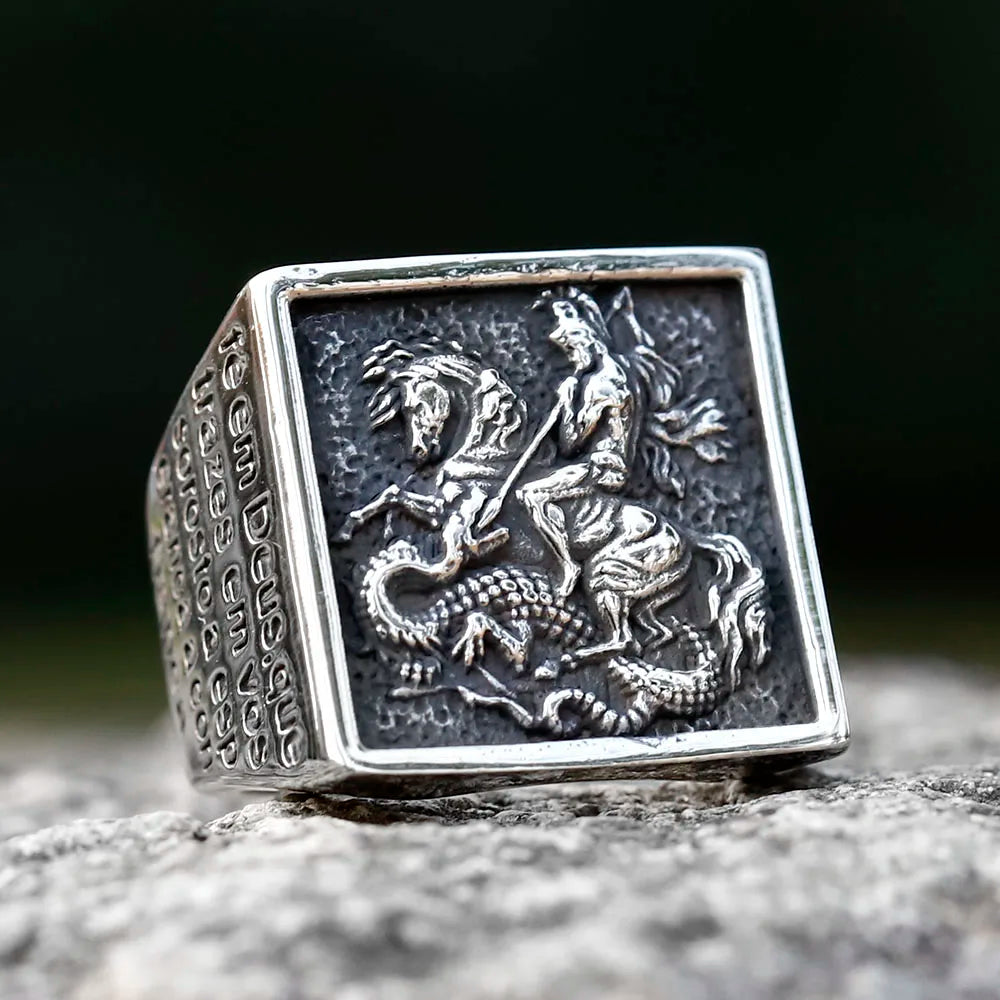 Vintage Knight Design Signet Ring — Stainless Steel