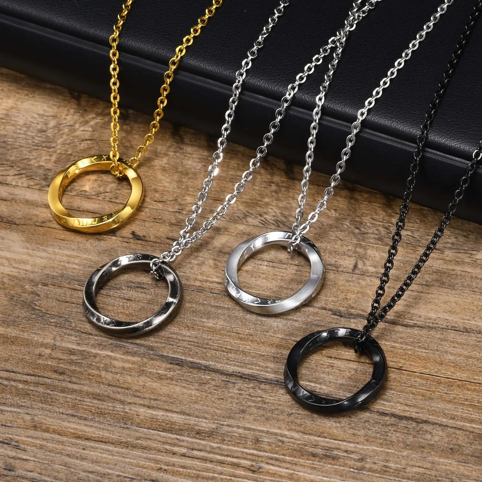 Norse Viking Mobius Pendant — Stainless