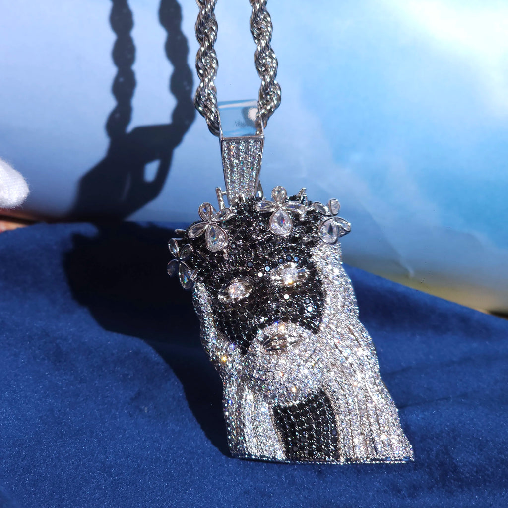 Hip Hop Iced Out Jesus Piece Pendant Personalized Black And White Mixed Color Highend Men Rapper Jewelry