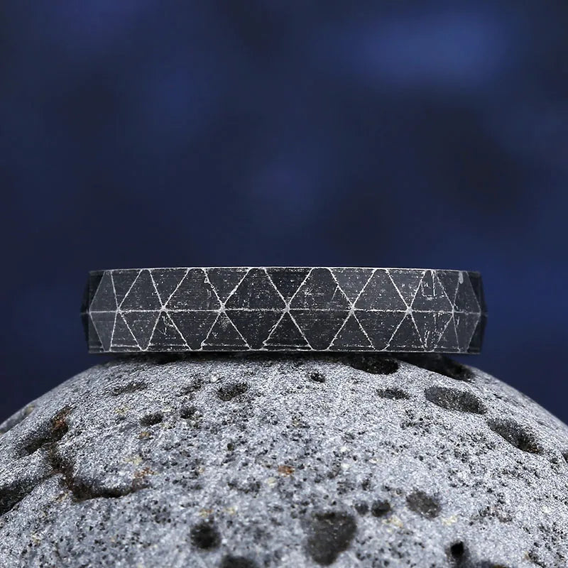 Fashion Retro 2023 New 316L Stainless Steel Creative Style Viking Norse Triangular Ring For Teens Jewelry Valentine's