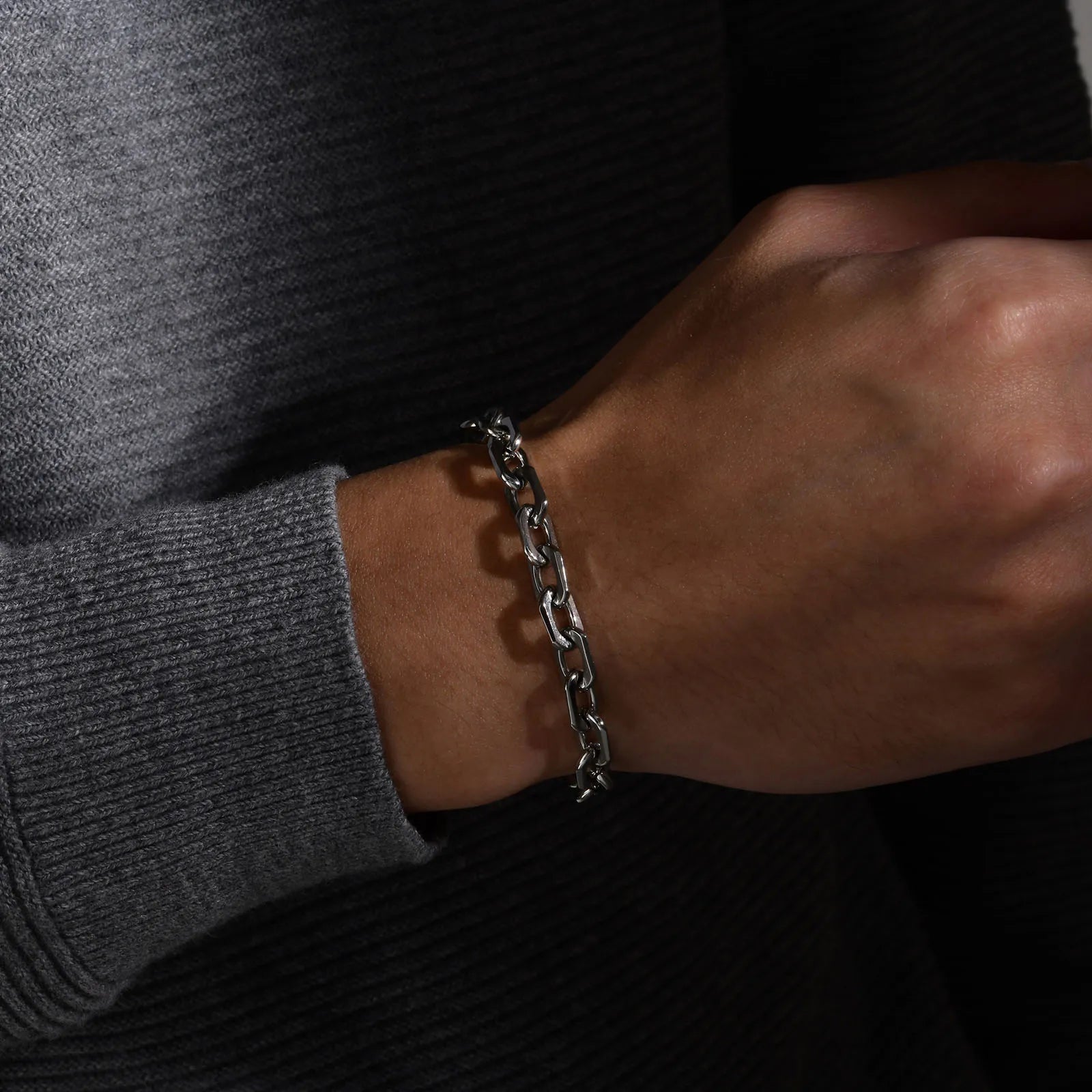 Rolo Link Chain Bracelet — Stainless Steel