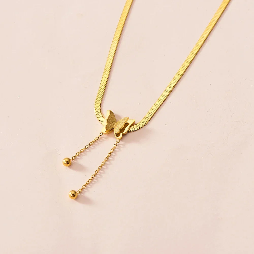 Butterfly Blade Snake Chain Necklace — Gold