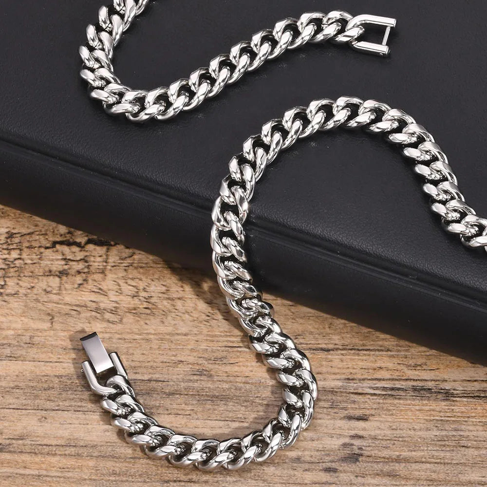 Vnox Never Fade 5mm/6mm/8mm Steel Cuban Chain Necklace for Women Men,Waterproof Silver Color Unisex Miami Curb Link