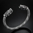 Classic Animal Viking Double Wolf Head Adjustable Bracelet Men Stainless Steel Bracelet Fashion Double Snake Heads