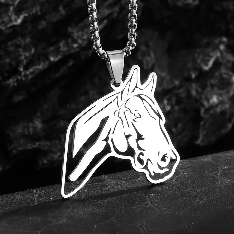 Stainless Steel Simple Personalized Spider Pendant Necklace Men and Women Fashion Party Pendant Jewelry Gift