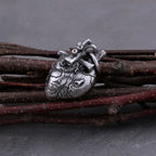 Fashion Hip Hop Heart Necklace Stainless Steel For Men and Women Punk Vintage Biker Pendant Charm Lucky Heart Jewelry