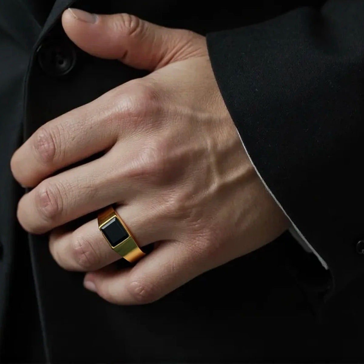LNCHRAN Men 316L Stainless Steel Gold/ Black Onyx Square Signet Ring Minimalist Jewelry Gift For Men