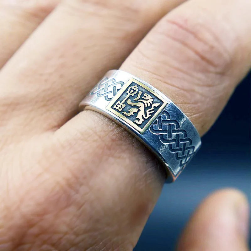 2023 New Arrival Vintage Court Lion Pattern Thai Silver Men Ring Jewelry For Male Birthday Gifts Never Fade