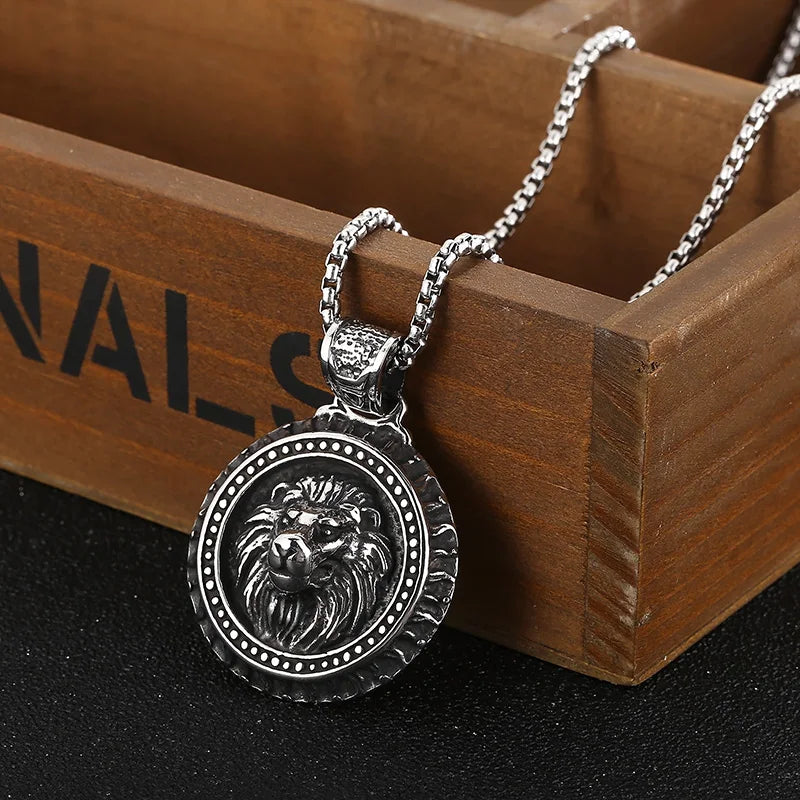 Skull Lion Tiger Pendant Necklace — Stainless Box
