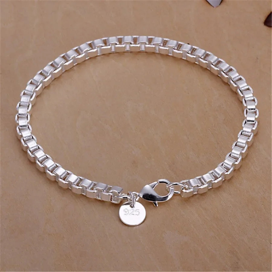 Twisted Chain Bracelet for Men & Women — Silver-Tone, Simple