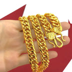 Gold Pendant Necklace