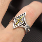 Vintage Knight Cross Amulet Ring for Men — Zinc Alloy