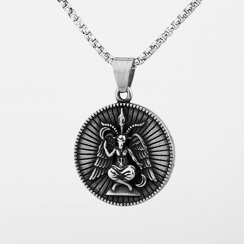 Sliding Skull Pendant Necklace — Stainless Steel