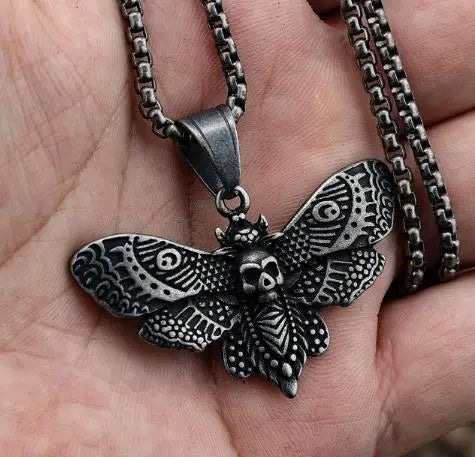 Skull Chain Pendant Necklace — Stainless Statement