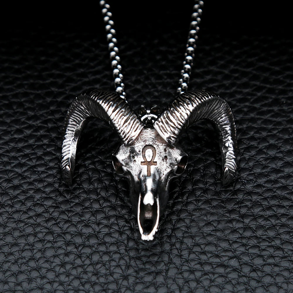 Viking Black Pendant Vintage Bull Head Animal