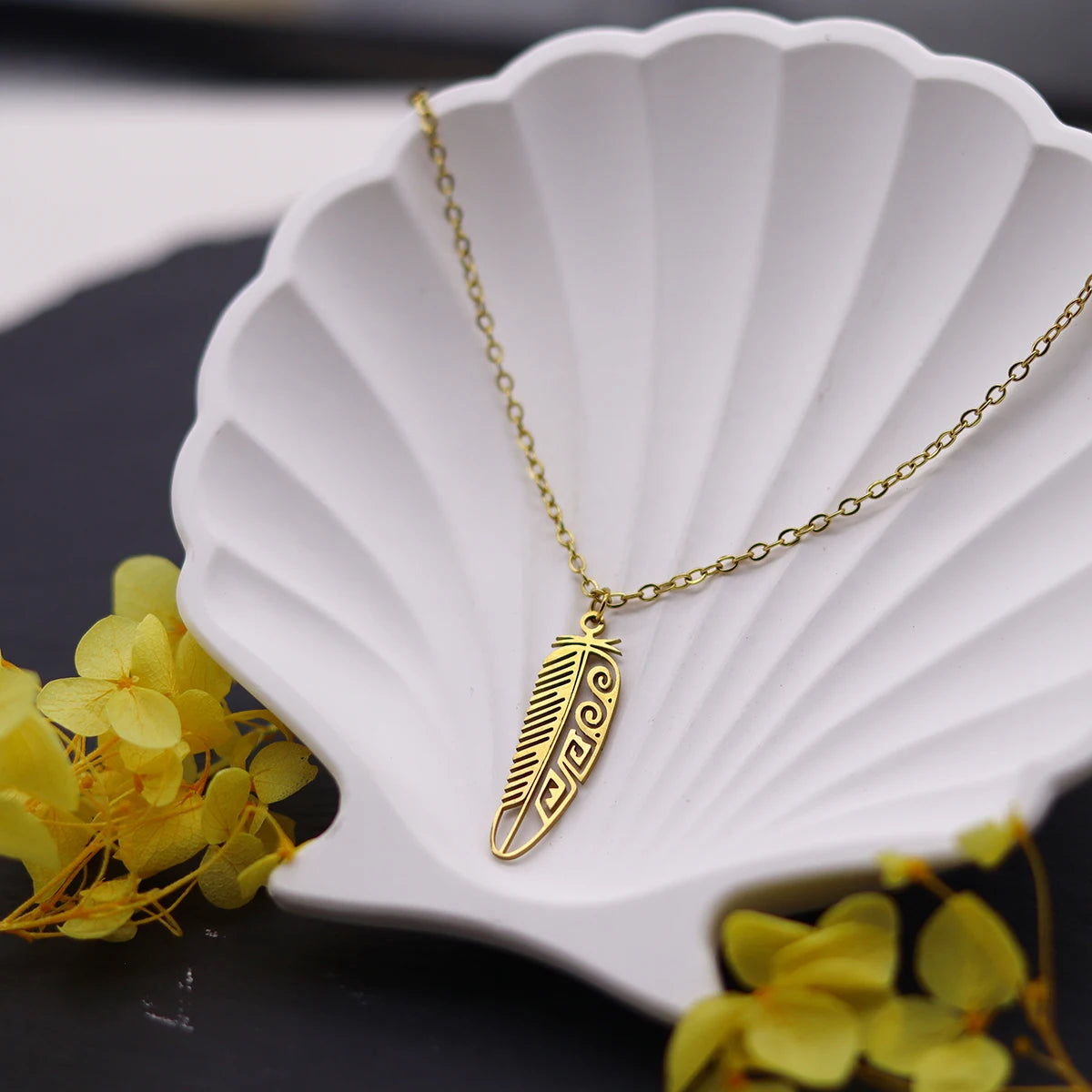 Kinitial Boho Feather Pendant Male Necklace For Women Men Stainless Steel Silver Color Leaf Chain Jewelry Gift collar