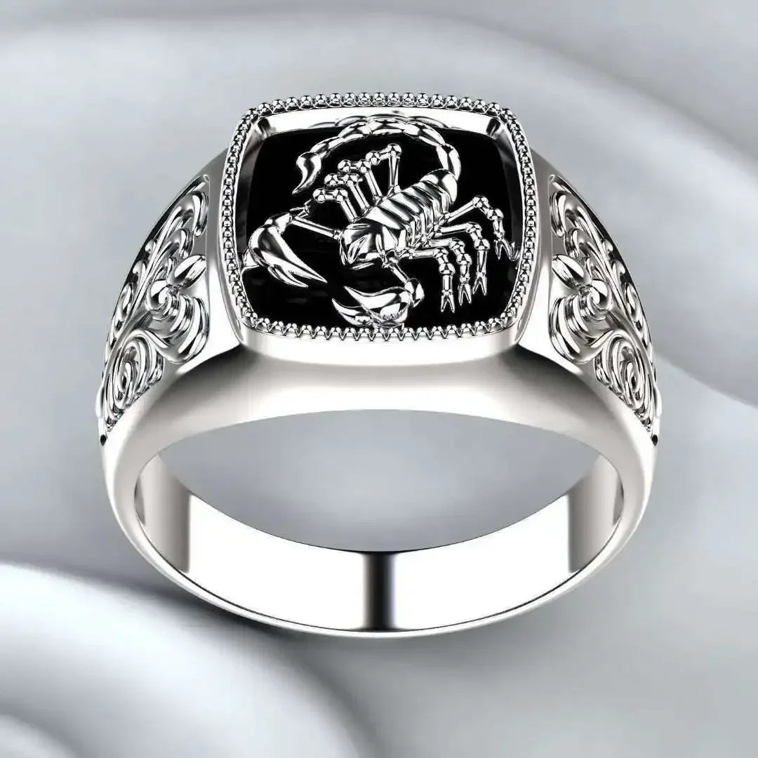 Viking Giant Wolf Totem Ring — Stainless Steel