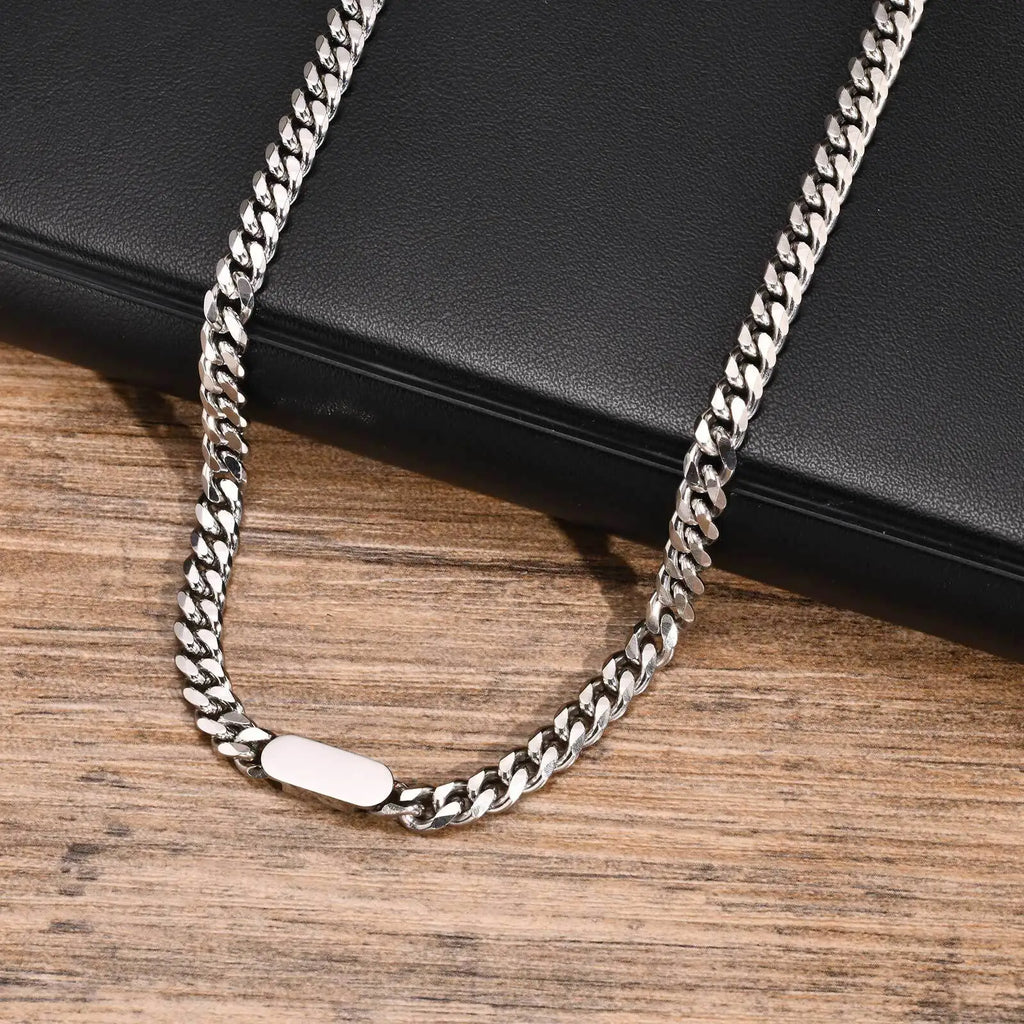 Cuban Link Chain Choker Necklace — Stainless Steel
