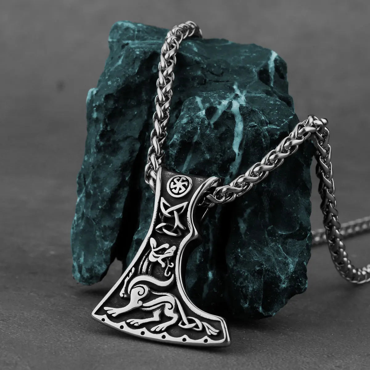 Stainless Steel Viking Axe Men's Pendant Necklace Retro Domineering Dragon Totem Necklace Punk Jewelry