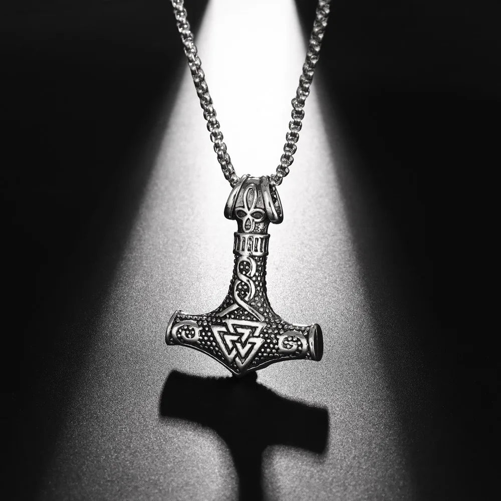Vintage Viking Animation Style Pendant Necklace Titanium Steel Nordic Thor Hammer Triangle Knot Pendant Men's Necklace