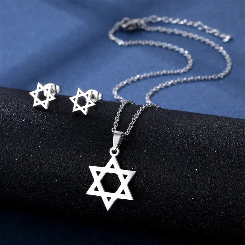 Star of David Heart Pendant Necklace — Stainless Steel